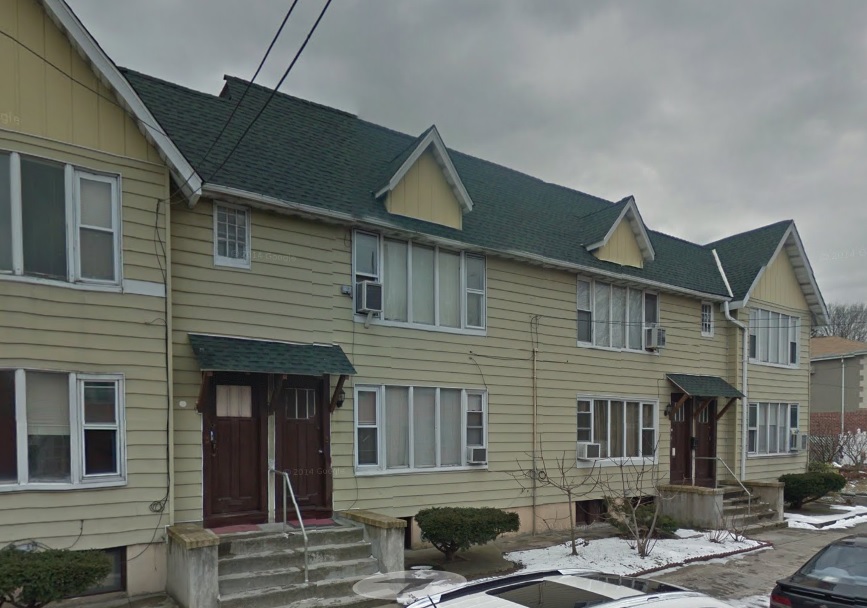 ID#1279722 Lovely First Floor Studio Apartment In Whitestone For Rent Features Living Room, Dining Area, Kitchen And 1 Full Bathroom. Heat And Water Included. Hardwood Floors Throughout. Plenty of Street Parking. Close To Transportation And Shops. Great Location, A Must See!

