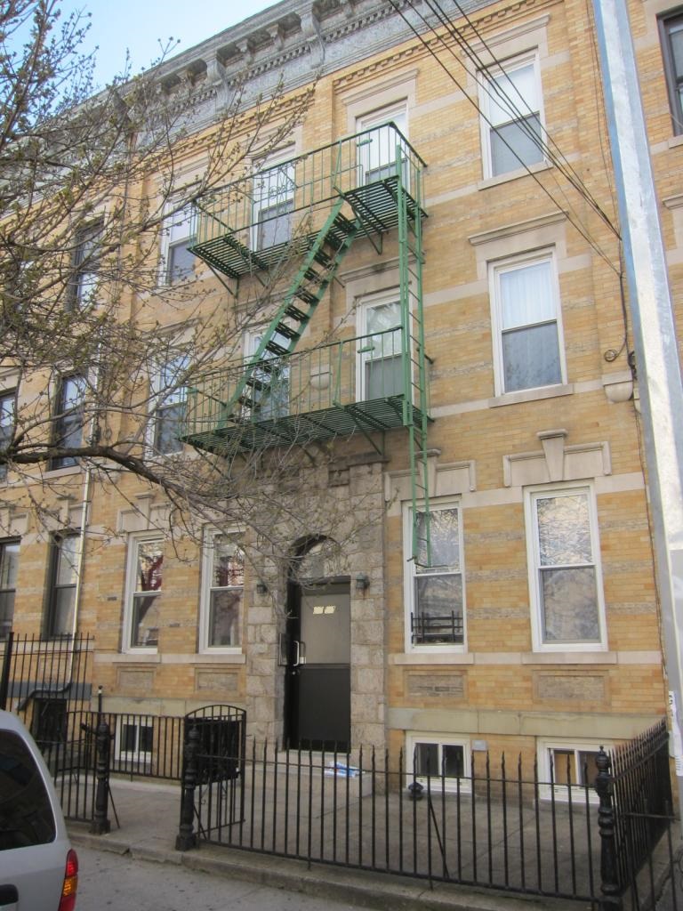 Lovely 1 Bedroom Apartment For Rent In Ridgewood. Features Living Room, Dining Room, Eat-In-Kitchen And 1 Full Bathroom. Hardwood Flooring Throughout. Heat And Water Included. Close To Transportation And Shops!