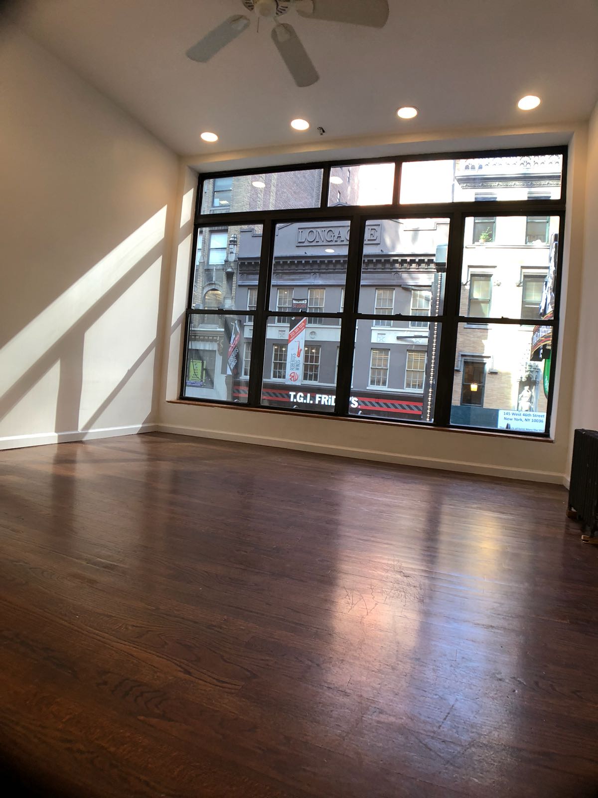 NEWLY BUILT OUT SECOND FLOOR RETAIL SPACE

*NO BROKER FEE* 

RENT: 
$4,200/month 

SIZE: 
600 SF

LOCATION: 
46th Street between 6th & 7th Avenue

COMMENTS:
- Newly Built with Hardwood Floors and White Walls
- Brand New Bathroom
- Full Kitchen in Place

PERFECT FOR:
- Hair Salon
- Nail Salon
- Massage 
- Spa
- Acupuncture 
- General Office Use
- Tech Company
- Start-Up Companies
- Financial Office
- Accounting Firm
- Law Firm

*ALL USES CONSIDERED*

CONTACT: 
Aaron Aziz (516) 355-8018 
Access to all commercial spaces in any of the 5 Boroughs.
Feel free to contact me with your requirements or any questions you may have.