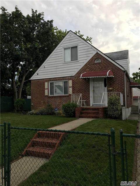 Single Family Cape For Rent In Fresh Meadows. Includes 4 Bedrooms, 1.5 Baths, Living Room, Dining Room And Kitchen. Hardwood And Tiled Floors Throughout. Central Air Conditioning And Washer/Dryer Included. Ample Street Parking. Close To Shopping And Transportation. Very Good Condition!