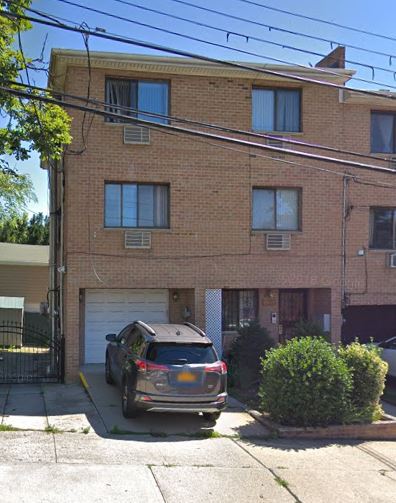 Beautiful 3 Bedroom Apartment for Rent in Middle Village. Features a Spacious Living Room, Eat-in-Kitchen with Stainless Steel Appliances & Breakfast Bar and 2 Full Baths. Hardwood Flooring Throughout & Access to Private Terrace. Conveniently Located Near Shopping & Transportation.