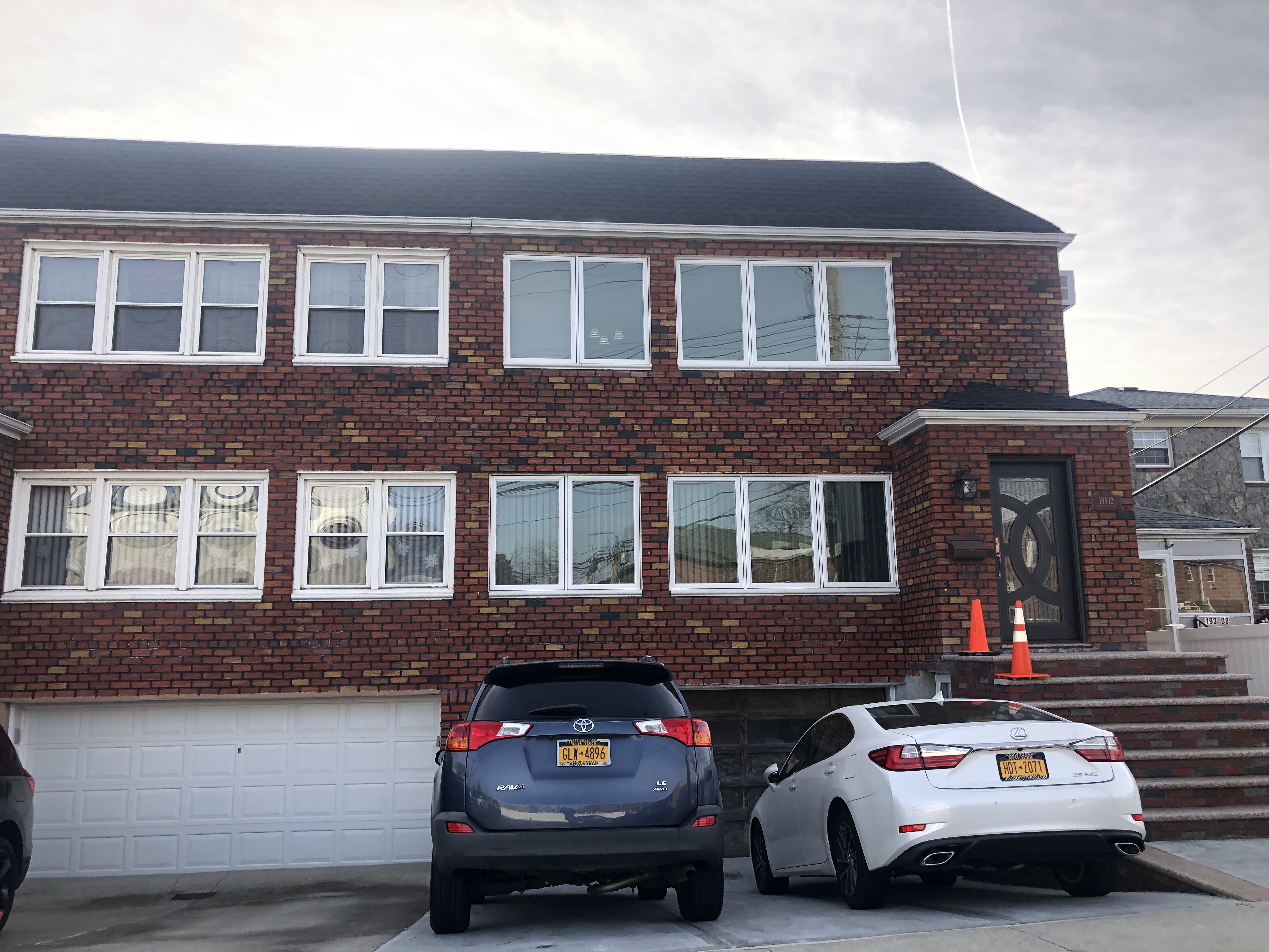 Newly Renovated 3 Bedroom Apartment for Rent. Features Large Living/Dining Room, Kitchen and 1.5 Baths. Hardwood Flooring Throughout. Conveniently Located Near Shopping & Transportation!