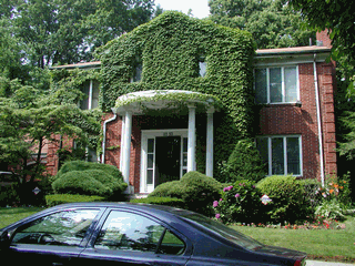 Mint custom built house.  Central air conditioning.  Lovely setting.