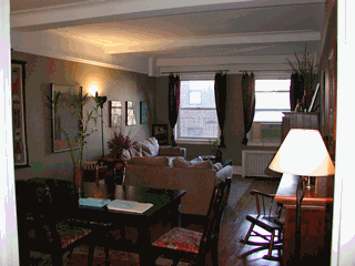 Huge 1 bedroom apartment in top doorman building on Austin Street.  Prewar size rooms.  Eat in kitchen