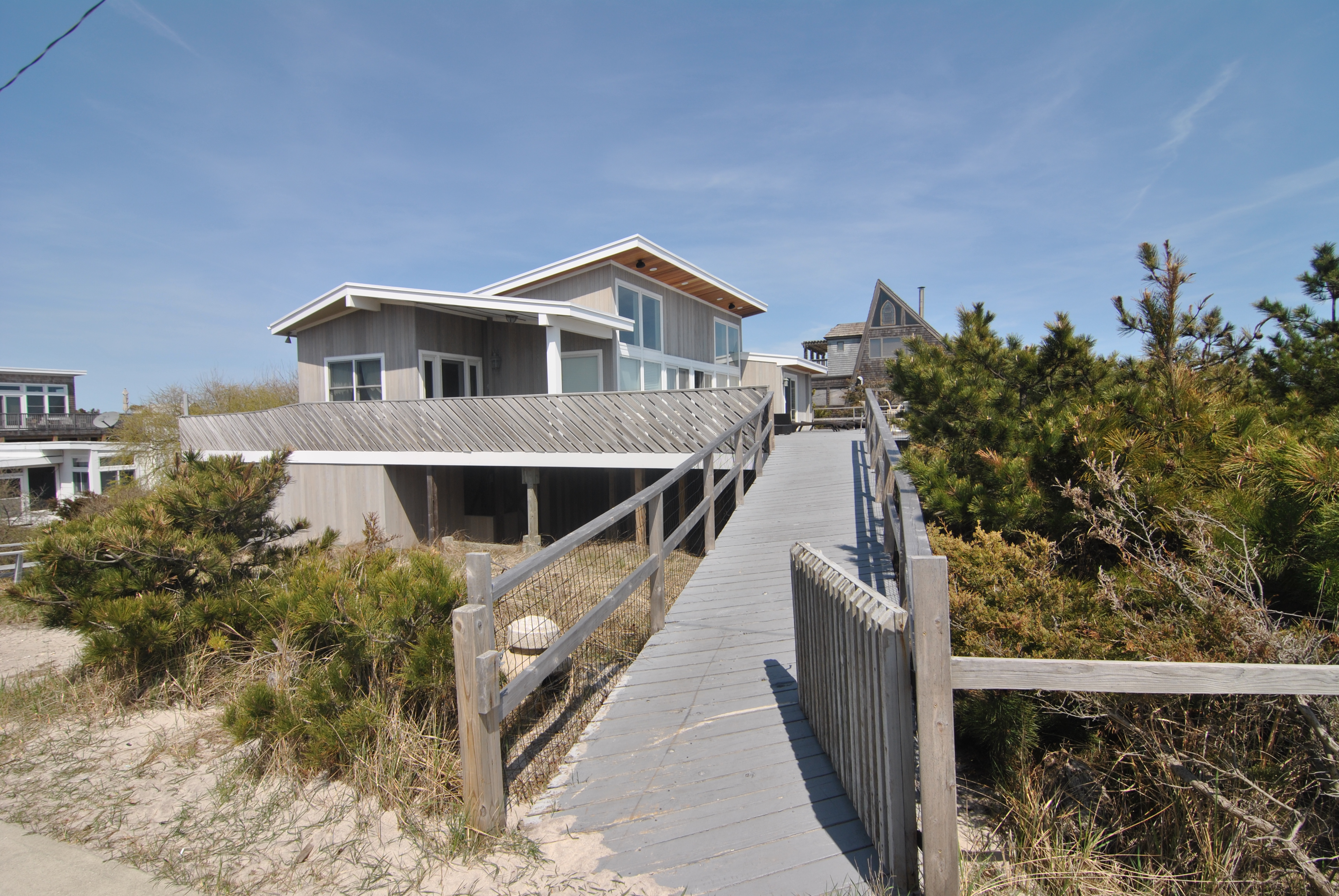 Large 5 bedroom beachfront home. Huge, ocean facing deck. Incredible views. Fully renovated. 3.5 bathrooms. Vacation in style this year. Fabulous Seaview location. 
<br>
