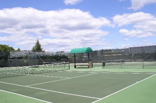 Bay Club Tennis Court