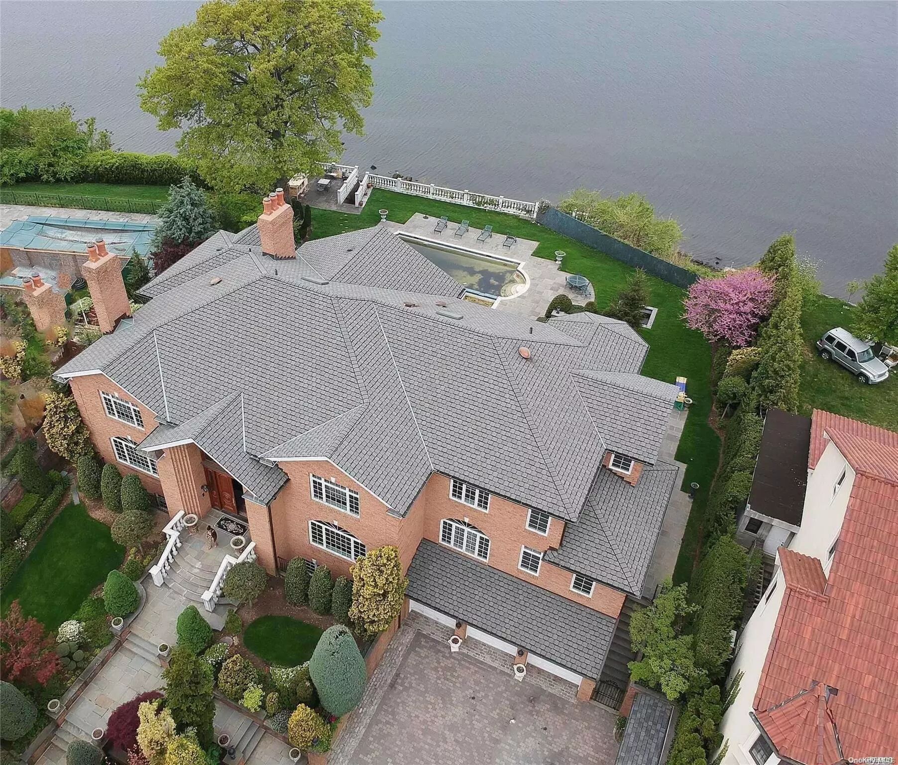 Bayside Amp Whitestone Ny Real Estate Realtors Bay Club
