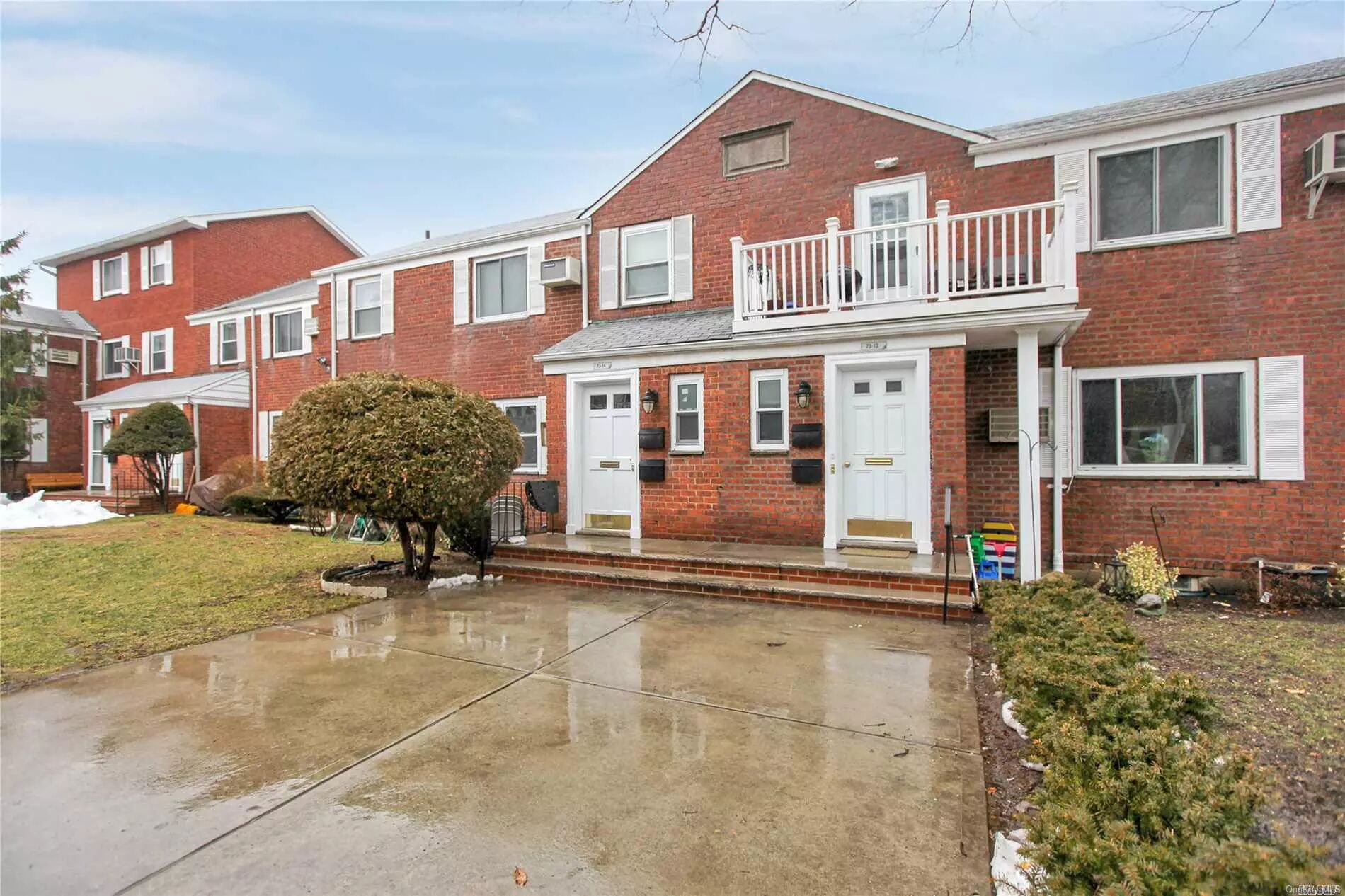 Glen Oaks Ny 11004 Mls 3108232 Jacey Properties Inc