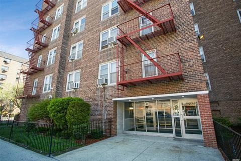 Jackson Heights Ny 11372 Mls 3120478 Pacificrealty