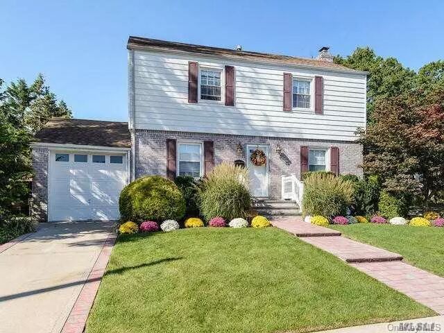 6 College Pl Garden City Ny 11530 Mls 3149727