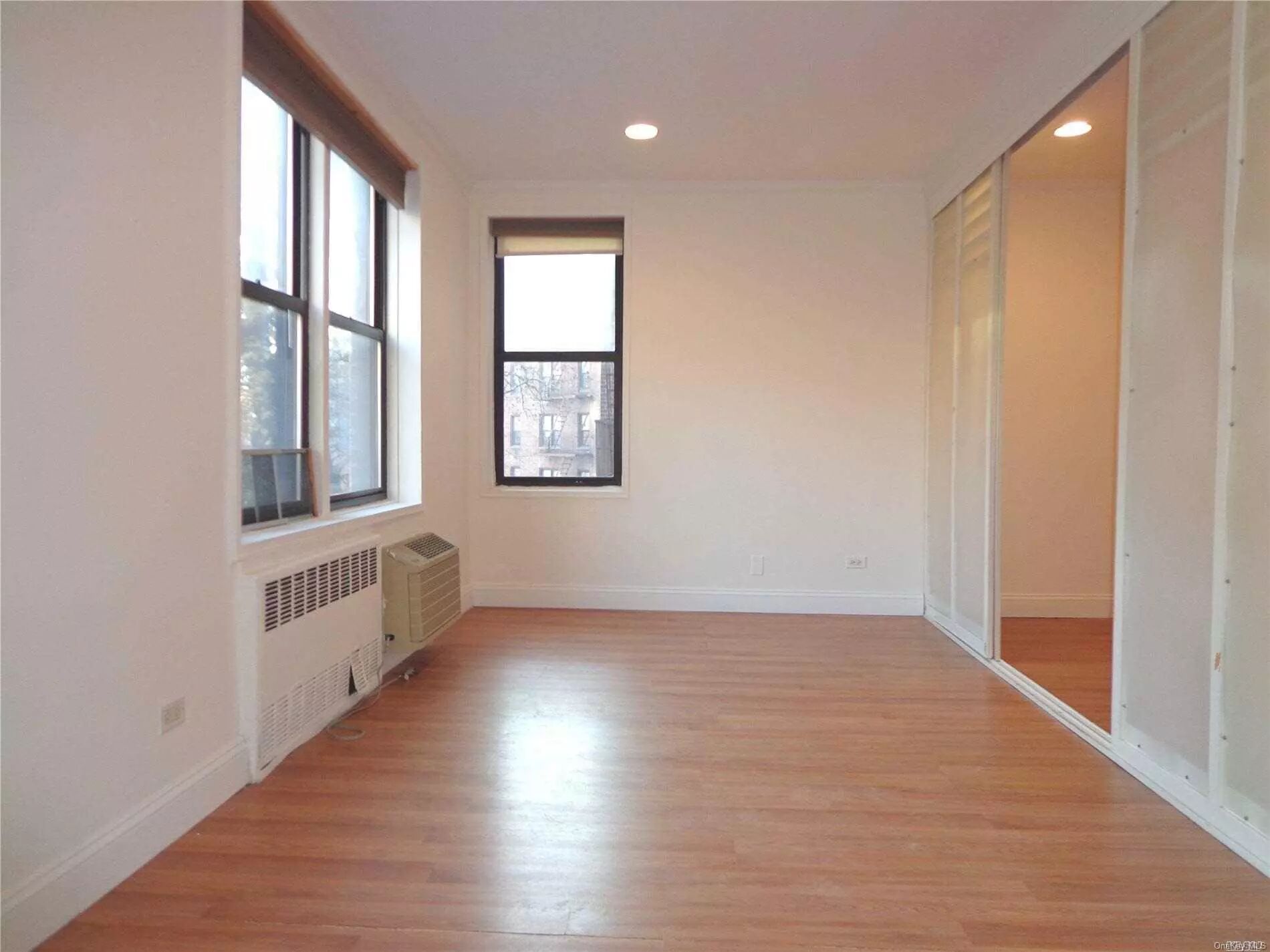 10025 Queens Boulevard Unit 4J, Forest Hills, NY, 11375 MLS 3203201