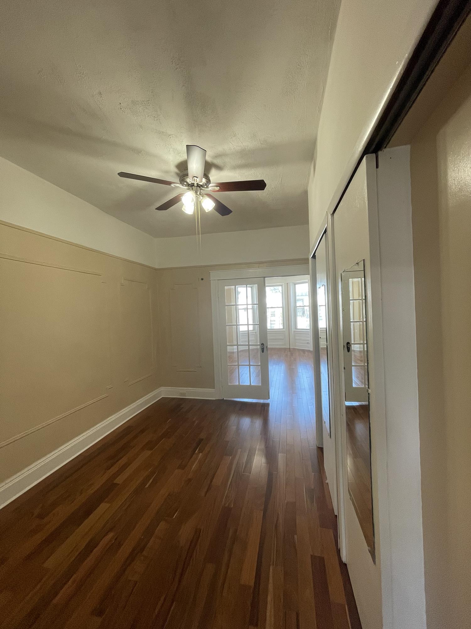 Glendale NY, 11385 MLS 1389777 Carollo Rentals