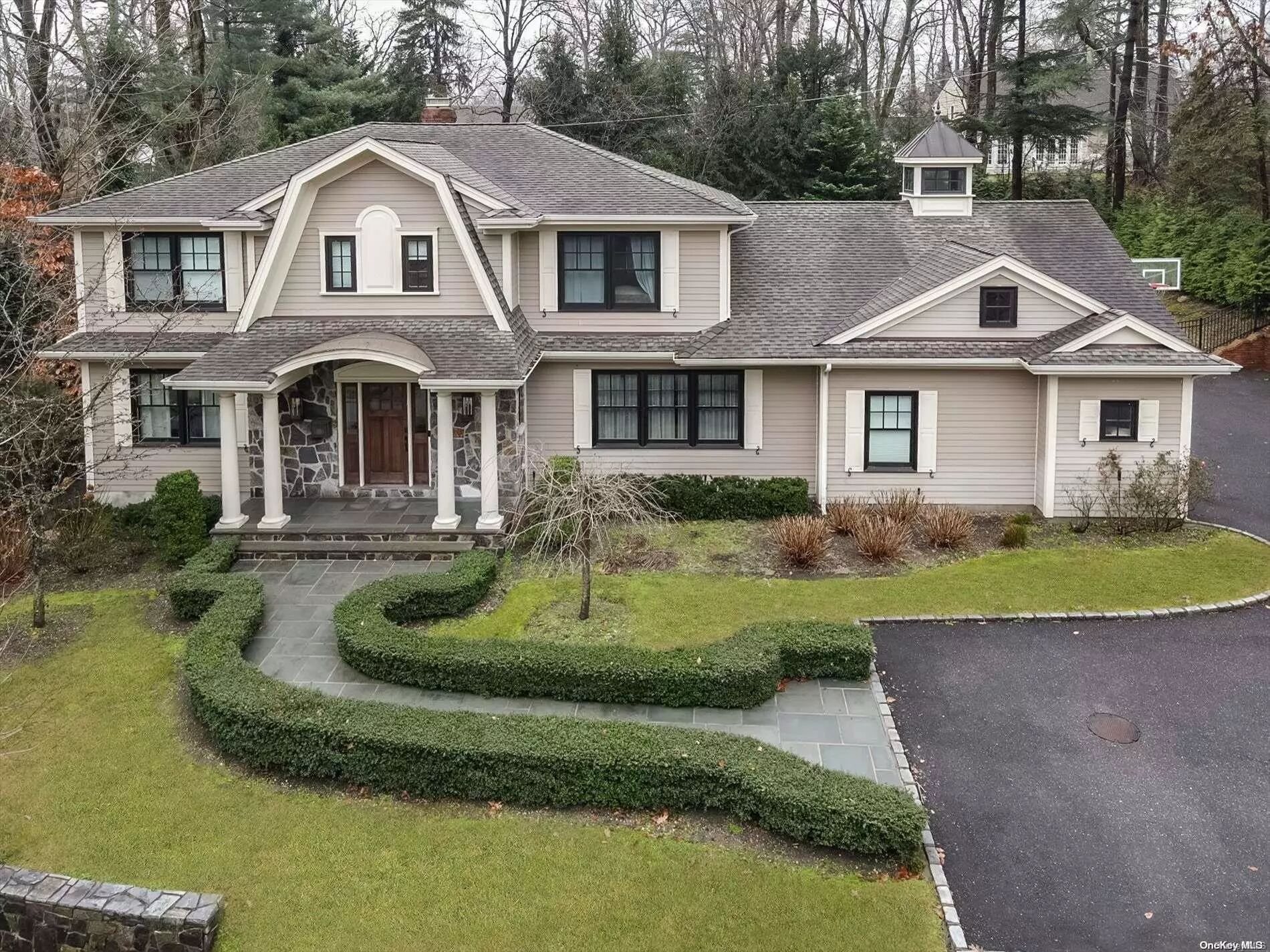 Platinum Properties of Long Island