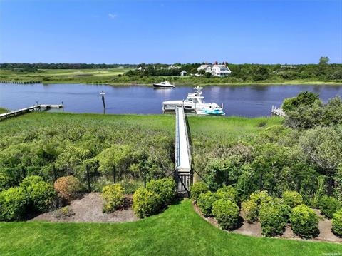 Fully equipped Bayfront Rental with Deeded Ocean Access and