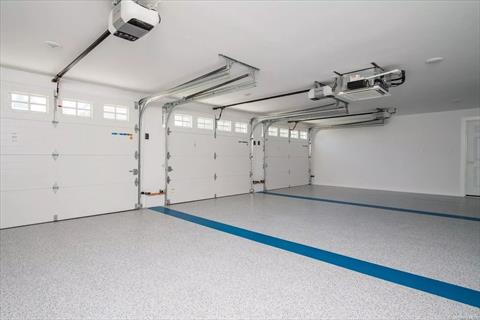 3 Car Garage with Separate HVAC