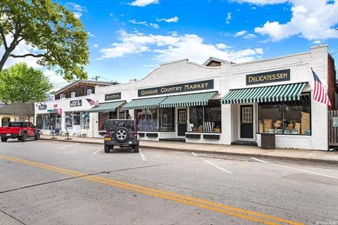 Quogue Village Shopping