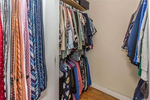 Walk In Closet