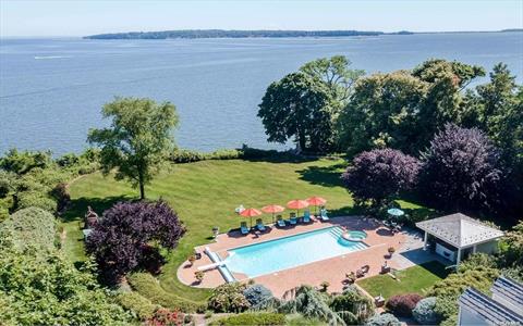 6 Wincoma-Huntington Bay waterfront home