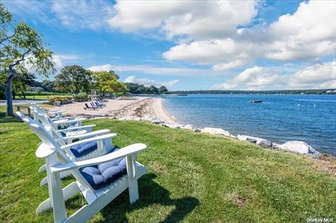 6 Wincoma-Huntington Bay waterfront home