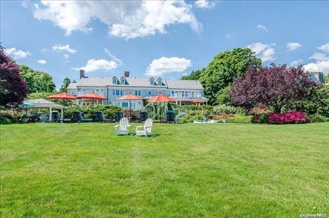 6 Wincoma-Huntington Bay waterfront home