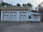 Location, Location ! Calling all Contractors, Landscapers, Mechanics. Centrally Located. Avoid the trde perade. Easy access to Montauk Hwy. & Sunrise Hwy. 3 Bay garage with 2 office spaces, 2 baths, storage space.