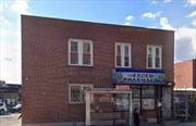 SECOND FLOOR OFFICE SPACE ABOVE PHARMACY. Ideal for accounting, legal, property management, business management office etc. good exposure on the corner of Allerton Ave and Williamsbridge Rd.