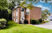 Beautifully and Sunny 3 Bedroom 2 Bath Colonial Upper Floor Unit for Rent! Located On A Quiet Residential area. Excellent Manhasset School District! Walking distance to LIRR, Town & School. Off Street Parking.