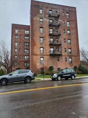 All Renovation COOP 1 Bedroom Unit in the heart of Flushing. Bright Corner Unit. Granit Counter top, Stainless Steel Appliances , Hardwood Floor.