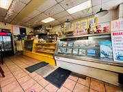 Excellent location! Kitchen Ready to make bagels! 25 Years old business, and previous owners are retiring.