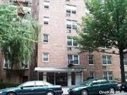 This large southern-exposure two-bedroom, two-full-bath apartment is located on the 5th floor of a high-rise building in Flushing with fresh paint. Maintenance includes heat, gas, and water. Fresh Paint. Near bus Q12/Q15/Q26