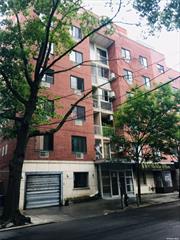 Newly Renovated Duplex Condo, 3 Bedrooms, 2 Baths 865 Sq Ft And Big Terrace, Face To South/West 210 Sq Ft. 1 Indoor Parking Included. Very Convenient For Shop And Transportation.
