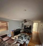 Excellent 2 Bedrooms Apartment in 2nd Floor located in Lindenhurst. features 2 Bedrooms, 1 full Bathroom, a Living/Dining room and kitchen, Hardwood Floors, laundry in the apartment and nice front yard. A Mile Away from LIRR AND two mint away from Sunrise Highway. utility is separate except cold water.