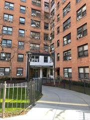 Welcome to THE HOWARD! A beautiful building equipped with a gorgeous lobby, laundry room on site. The unit is large and sun drenched with a nice size kitchen and large window. Unit will be updated and delivered in mint condition. Steps to subway, 30-35 minutes to Manhattan. Steps to Costco, Sears and much more!