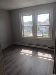 A 1 bedroom apartment on the 2nd floor in the Lawrence Area. Close to all. Use of the yard and driveway.