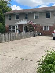INVESTER&rsquo;S DELIGHT OR HOMEOWNER WITH 1/2 ACRE OF PROPERTY, MAIN HOUSE HAS 5 BEDROOMS AND 2 FULL BATHS, PARTIAL BASEMENT WITH 1 SEPARATE COTTAGE AND 1 STUDIO ALL ON 1/2 ACRE AND OWNER MOTIVATED. SURVEY IN OFFICE