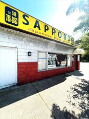 APPROX. 3100 SQ. FT. OF PRIME COMMERCIAL SPACE IN THE HEART OF WANTAGH FREE STANDING BUILDING WITH 30 PARKING SPACES IT WAS A WELL-KNOWN RESTAURANT FOR OVER 25 YEARS!