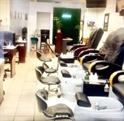 GOLDEN OPPORTUNITY - THRIVING NAIL SALON FOR SALE IN THE HEART OF FRANKLIN SQUARE-SALON HAS BEEN IN BUSINESS FOR OVER 10 YEARS! ON A WEEKLY BASIS THEY DO AN AVERAGE OF 150 MANICURES, 200 PEDICURES, 50 WAXING APPTMNTS, 10 MASSAGES & 10  FACIALS. THE SALON WILL BE SOLD WITH ALL FOR A FULL-SERVICE SALON. TURN-KEY NAIL SALON INCLUDES IT ALL FROM SOUP TO NUTS- 4 MANICURE STATIONS, 4 PEDICURE CHAIRS W/FOOT WASHING STATIONS, PRODUCTS, INVENTORY, DATA BASE, FACIAL ROOM W/BED & EQUIPMENT, WAXING ROOM W/BED & EQUIPMENT, OFFICE W/SUPPLIES SINK, WAITING AREA W/COUCH START YOUR DREAM WITH EXISTING CLIENTS!! LANDLORD WILL GIVE NEW LEASE STARTING AT $2400 WILL NOT BE AROUND LONG!!!