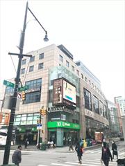 Professional Office Unit in Queens Crossing with 24 hour security. Conveniently located within one block of Main Street Flushing&rsquo;s public transportation hub. Unit is currently fully leased. Divided into 4 professional office suites with well established tenants in place. Southern exposure.