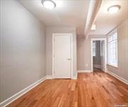 beautiful large 3 bedrooms apartment, hard wood floors lots of natural lights 1. 5 bath near public transpiration By hunts point area , close to shopping, Additional information: Appearance:Mint+++