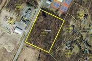 Located just minutes from US-9 and Hudson Valley Regional Airport, this mostly level, raw 5ac land is ideal for a variety of commercial uses - retail, office, medical, daycare, recreational, institutional and more. Priced to sell with minimal contingencies but owner is open to subject-to deals.