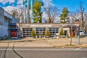 Stunning open space with high ceilings, loads of light and many architectural details. Approx 2000 sq ft in the TOB GB district. LIRR across the street. Major thoroughfare.