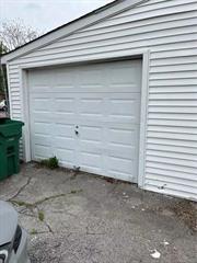 300SQ FT Garage for rent, just off Main St. Electric included in Rent. No Heat or AC. Used for Storage, Light Industrial work. Call for more Details!