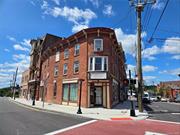 Located in the historical Franklin Sqaure, one of Middletown&rsquo;s busiest intersections!! Bring your business to this exciting location! Close to so many successful businesses such as restaurants, breweries, DMV and much more!! This open street level space is waiting for your businesses touches. The visibility will not disappoint.