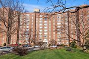 Don&rsquo;t miss out on this spacious 2 bedroom with 5 closets at Knolls Crescent located in Spuyten Duyvil. Featuring River Views from multiple rooms in the unit, a Windowed kitchen and Parquet floors. Maintenance includes heat, hot water, electricity and taxes. Yearly fee for each AC. Outdoor parking immediately available. Live-in super, onsite laundry, storage (fee and waitlisted) and bike room (fee). Outdoor sitting and play area, community room, convenient to many shops, local and express buses, and a short walk to Metro North. LIMITED EQUITY, ALL CASH CO-OP. Call Christine on her cell for details.