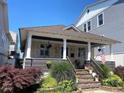 Adorable Cottage Whole House Rental in Trendy West End, One Block to the Beach!! Furnished Winter Rental Offers Private Porch, Vaulted Ceiling, Two bedrooms, One Bathroom, Laundry in the Basement. This Feels like Home from the first step even if its just temporary!!!!