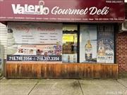 Deli in a great location! Great starter business! Currently sells groceries and hot food!