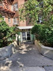 THIS IS A 3 BED APARTMENT, , ONE OF MASTER BEDROOM OF A BIG SIZE MASTER BED ROOM , THE APT .. COME WITH FOUR CLOSETS {INCLUDING IN ONE WALK IN ! } AND SMALL ROOM FOR STORAGE, OR CAN BE USED AS A OFFICE, THRE IS A SEPT. LIVING ROOM, AS WELL. . FULL BATH,  KITCHEN HAS A WINDOW FOR AIR CERCULATION, THRE IS A LIVE IN  SUPPER TO ASSIT ..AND THE BUILDING IS A WELL MAINTAINED AND CLEANED DAILY.. GARAGE (WAIT LIST ) AND EXTRA STORAGEIS AVAIALABLE FOR PURCHASE AND THERE IS LAUNDRY ROOM, ON THE LOBBY FLOOR..YOU DO NOT WANT TO MISS THIS OPPORTUNITY ..GREAT FOR FAMILILIES.. OR FOR GOOD IRENTAL INCOME .........., Additional information: Appearance:GOOD