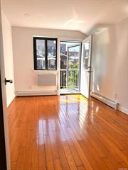 Newly renovated Flushing prime location, 3 bedrooms and 2 baths, large living room, front and back balcony. low common charge and low RE tax. Nice layout, facing norther, bright and ventilate. Nearby 7 train, bus stop in front, easy commute. Supermarkets nearby.