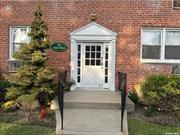 SPACIOUS 2nd floor One bedroom Apartment located in heart of Rockville Centre. Renovated in 2021  Large Living Room, Dining area, Kitchen with granite counters, dishwasher and SS appliances. Plenty of closet space. Convenient to LIRR, Shops and Restaurants. Laundry on site - new wall a/c units 2024