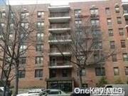 In downtown Flushing. Close to everything, walking distance to #7 train, LIRR, shops, supermarkets, restaurants, banks, medical centers, Queens Botanical Garden. Well maintained , safe & secure building. Solid financial coop. Low maintenance, include all, except electricity. Need board approval., Additional information: Appearance:excellent, Interior Features:Lr/Dr